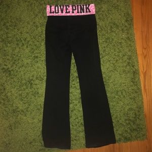 Victoria’s Secret PINK yoga pants